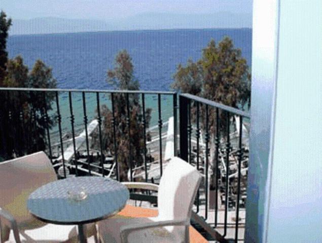 Thalassa لوترا إديبسو الغرفة الصورة
